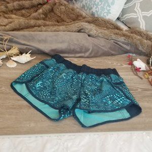 Lululemon Tracker Short IV - Bali Breeze